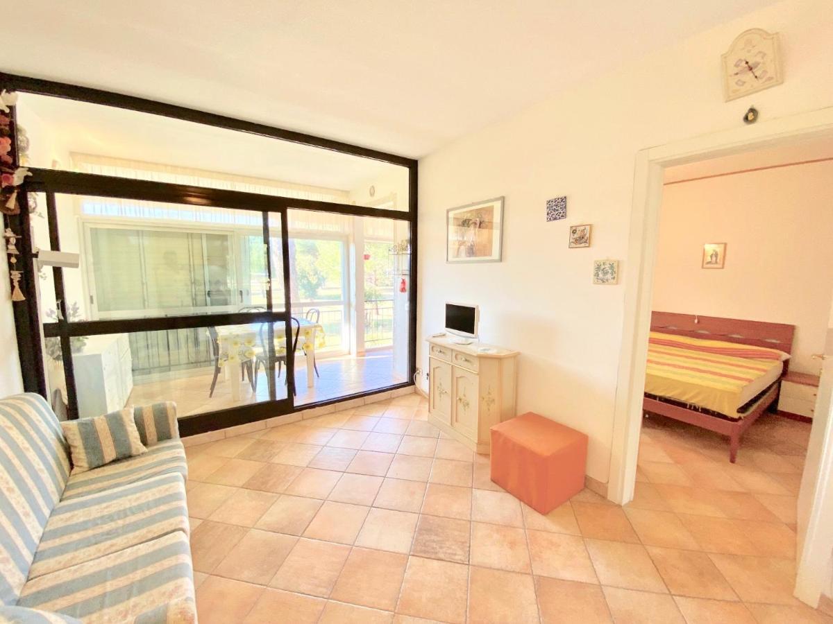 Apartments Via Dei Platani มารินา ดิ บิบโบนา ภายนอก รูปภาพ