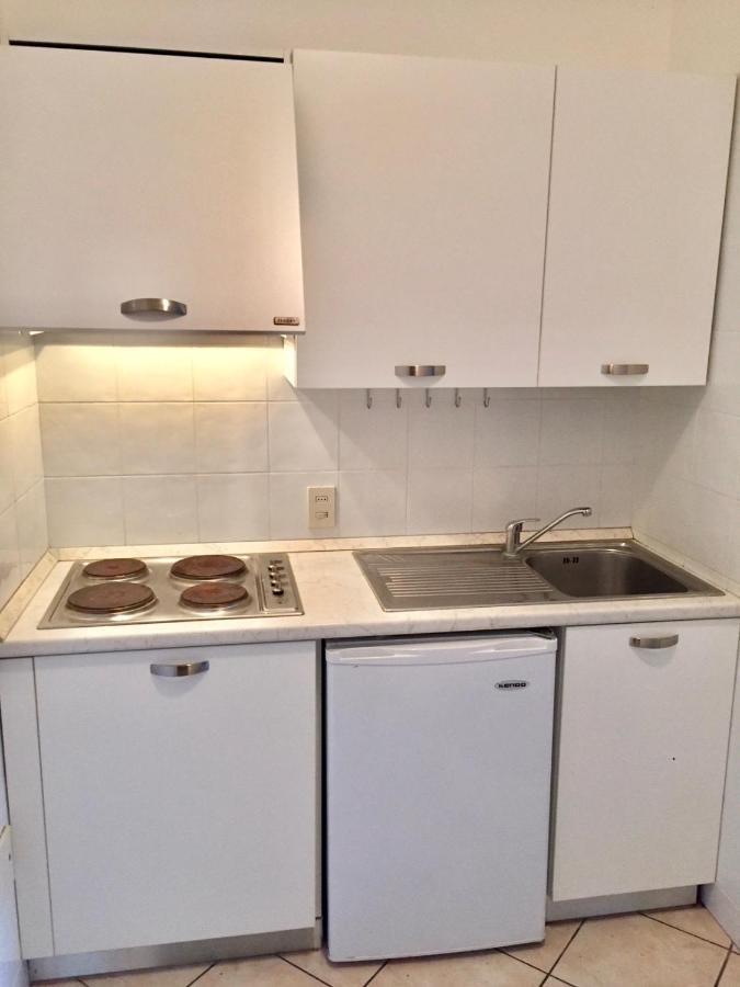 Apartments Via Dei Platani มารินา ดิ บิบโบนา ภายนอก รูปภาพ