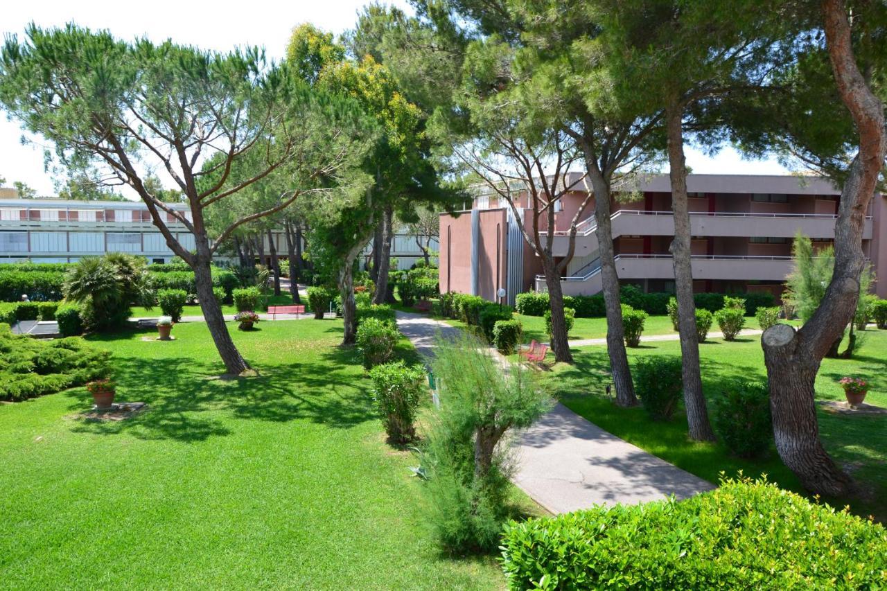 Apartments Via Dei Platani มารินา ดิ บิบโบนา ภายนอก รูปภาพ